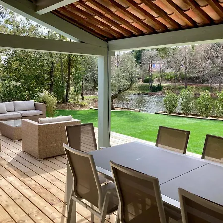 Les Restanques Maison Du 4 * 格里莫