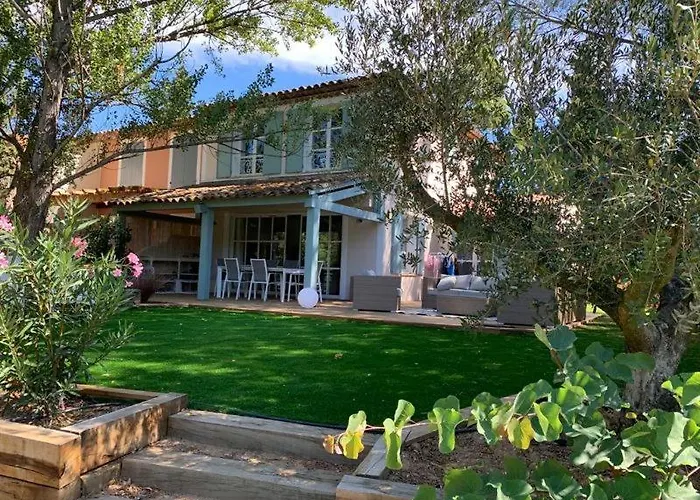 בית נופש Les Restanques Maison Du 4 גרימו